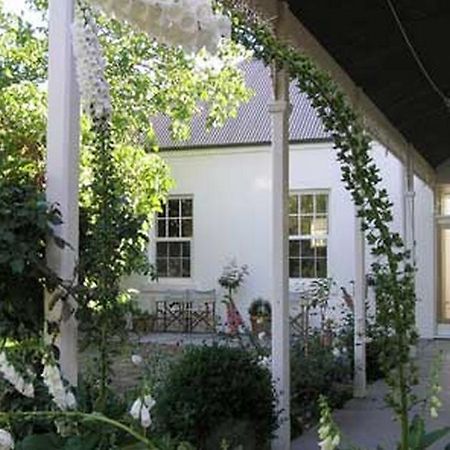 Camellia Cottage Bed & Breakfast Scotsburn Exteriör bild