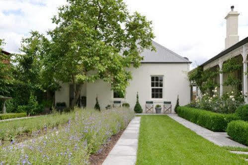 Camellia Cottage Bed & Breakfast Scotsburn Exteriör bild